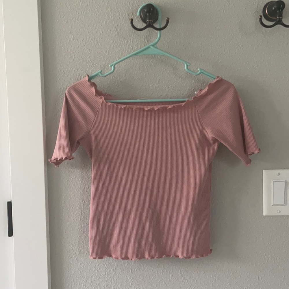 Off/on the shoulder Blouse!!